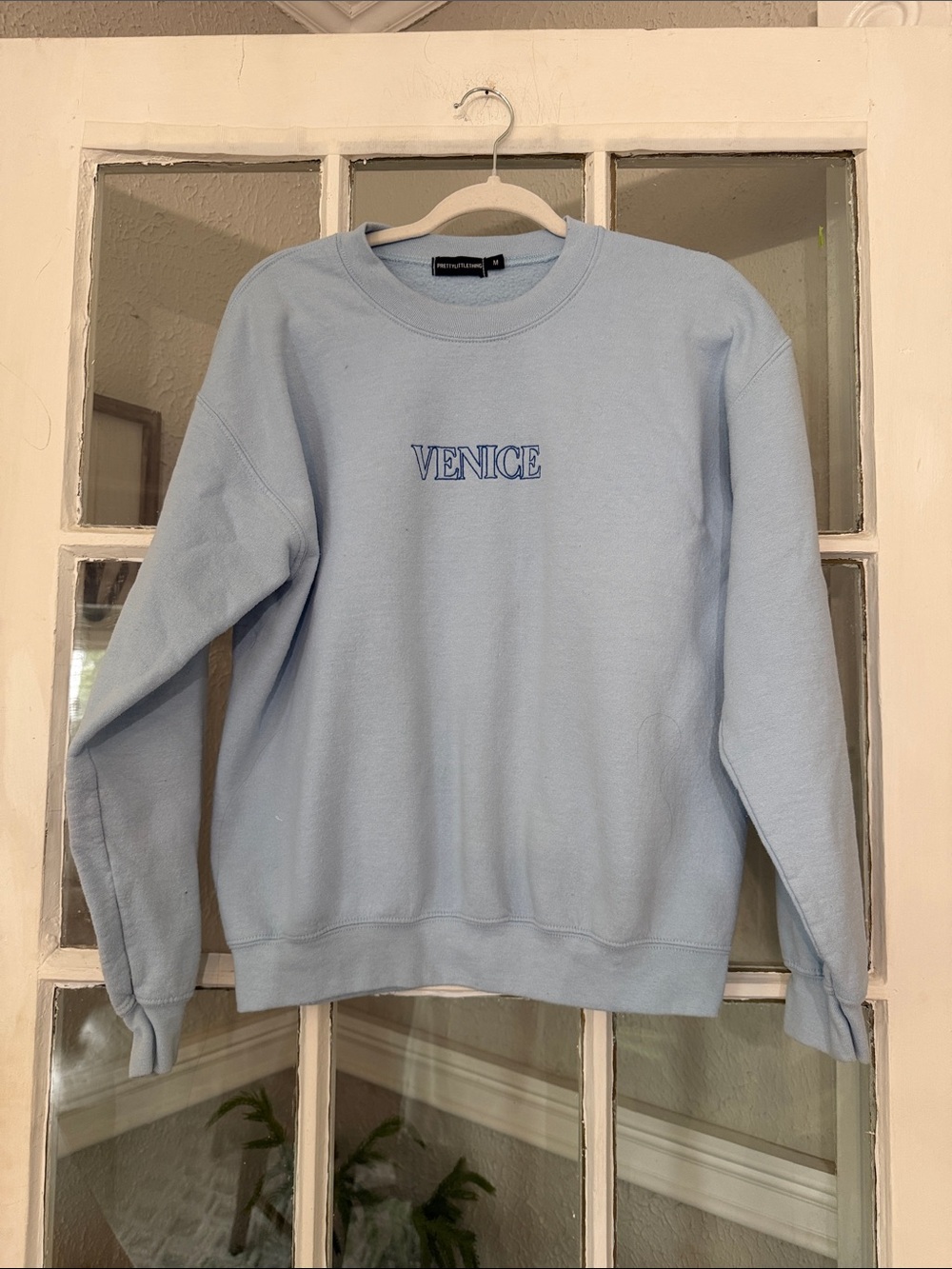 Pretty Little Thing VENICE Embroidered Light Blue Crewneck Sweater